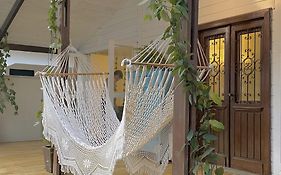 Casa Madre - Hostel Exclusive For Women - Lagoa Da Conceicao